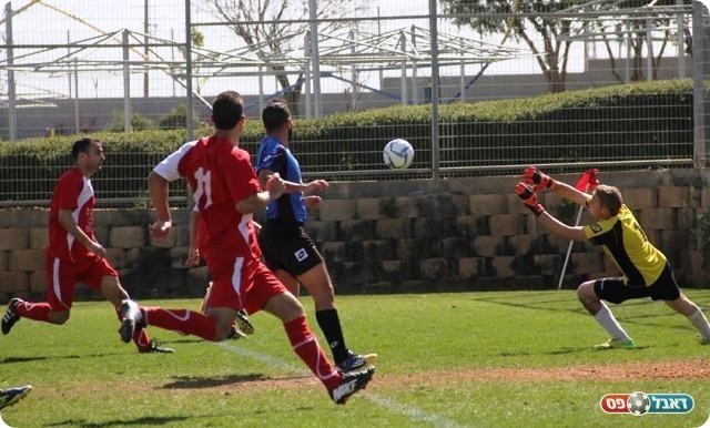 נפסלו שני שערים. רון בהתקפה (עודאי ריאן)